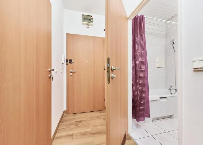 Legnicka By Renters Διαμέρισμα