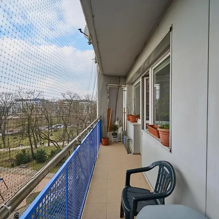 Apartment Legnicka By Renters *