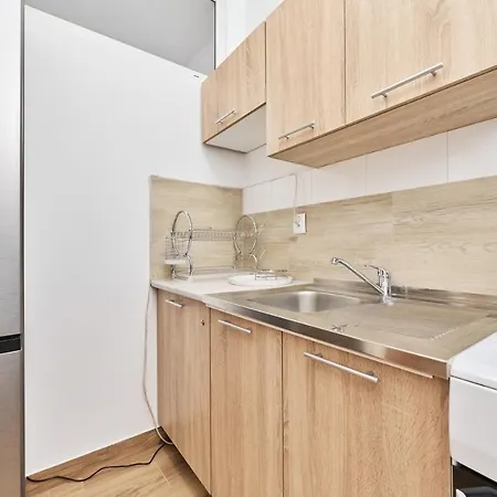 Legnicka By Renters * فروتسواف