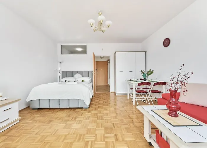 Legnicka By Renters * Wrocław